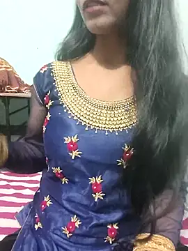 Snapshot of Zoyaa-Zubair chatting on 01-10-26, 10:28 Zoyaa-Zubair online show from 01-10-26, 10:28