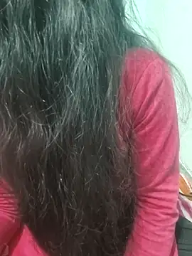 Snapshot of Zoyaa-Zubair chatting on 01-11-26, 06:13 Zoyaa-Zubair online show from 01-11-26, 06:13