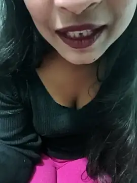 Snapshot of Zoyaa-Zubair chatting on 01-16-26, 09:02 Zoyaa-Zubair online show from 01-16-26, 09:02