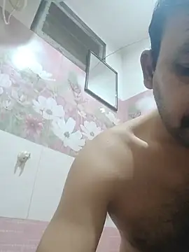 Snapshot of smgrtamil chatting on 12-01-25, 08:36 smgrtamil online show from 12-01-25, 08:36