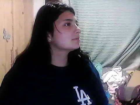 Snapshot of ObsidianOrchid chatting on 12-17-25, 11:33 ObsidianOrchid online show from 12-17-25, 11:33