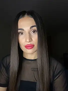 Snapshot of MonikaSi chatting on 12-16-25, 04:45 MonikaSi online show from 12-16-25, 04:45