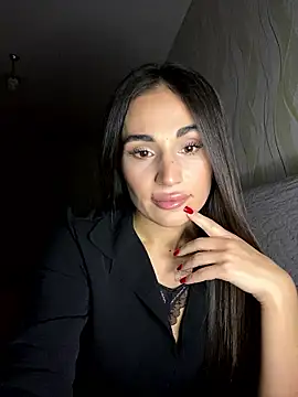 Snapshot of MonikaSi chatting on 01-08-26, 03:03 MonikaSi online show from 01-08-26, 03:03