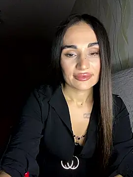 Snapshot of MonikaSi chatting on 01-09-26, 05:15 MonikaSi online show from 01-09-26, 05:15