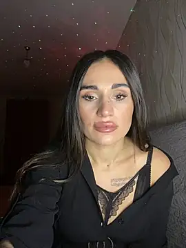 Snapshot of MonikaSi chatting on 01-15-26, 06:22 MonikaSi online show from 01-15-26, 06:22