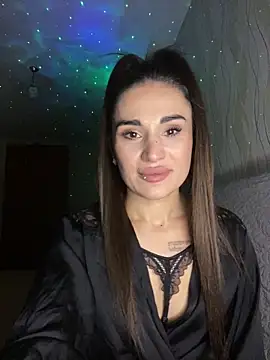 Snapshot of MonikaSi chatting on 02-04-26, 05:30 MonikaSi online show from 02-04-26, 05:30