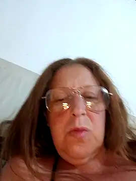 Snapshot of nikiarg chatting on 12-19-25, 06:09 nikiarg online show from 12-19-25, 06:09