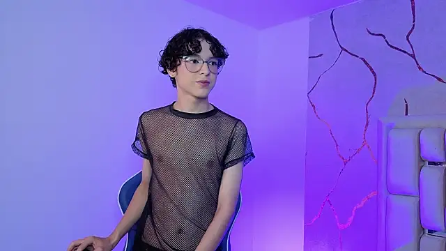 SthepanodiMonaco online show from 03-11-26, 03:23