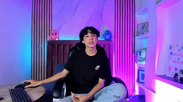 SthepanodiMonaco online show from 03-27-26, 03:34