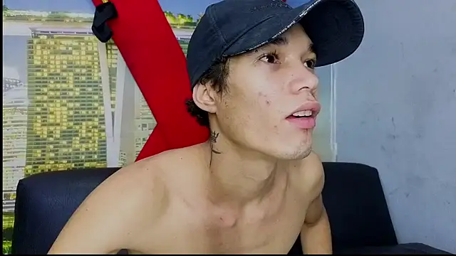 Snapshot of Melanny-hot-tonny chatting on 11-30-25, 03:54 Melanny-hot-tonny online show from 11-30-25, 03:54