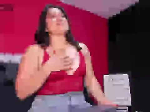 Snapshot of Leonis-O chatting on 12-16-25, 03:22 Leonis-O online show from 12-16-25, 03:22