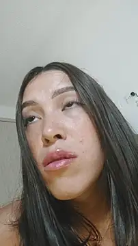 Snapshot of Lina_Carolina chatting on 12-05-25, 10:02 Lina Carolina online show from 12-05-25, 10:02