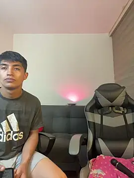 Snapshot of Amy_sweet1 chatting on 11-28-25, 06:32 Amy sweet1 online show from 11-28-25, 06:32