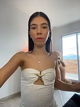 Snapshot of SweetKhali chatting on 01-08-26, 08:44 SweetKhali online show from 01-08-26, 08:44