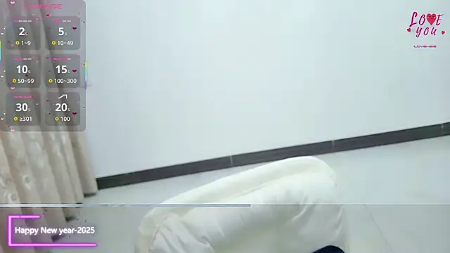 Snapshot of XINXINBB-2025 chatting on 12-05-25, 02:20 XINXINBB-2025 online show from 12-05-25, 02:20