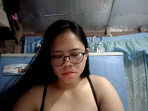 Snapshot of xxdreamgirl69 chatting on 07-15-26, 11:10 xxdreamgirl69 online show from 07-15-26, 11:10