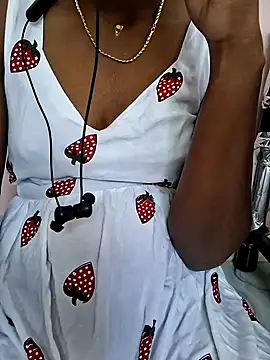 Snapshot of Tamil_Laksh chatting on 02-28-26, 05:41 Tamil Laksh online show from 02-28-26, 05:41