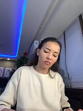 Snapshot of cordeliawow chatting on 12-16-25, 05:01 cordeliawow online show from 12-16-25, 05:01