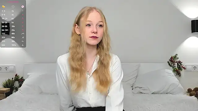 Snapshot of GhisllaineWestler chatting on 01-12-26, 04:07 GhisllaineWestler online show from 01-12-26, 04:07