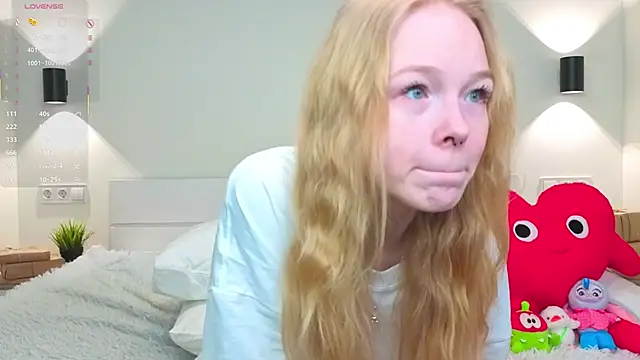 Snapshot of GhisllaineWestler chatting on 02-14-26, 04:42 GhisllaineWestler online show from 02-14-26, 04:42