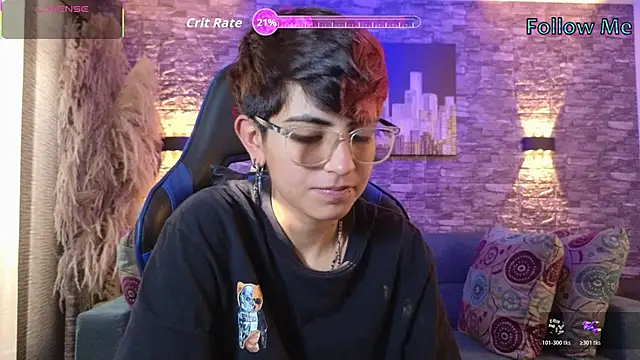 Snapshot of valeryevansvg chatting on 12-15-25, 01:37 valeryevansvg online show from 12-15-25, 01:37