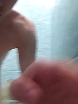 Snapshot of FreeRich chatting on 12-05-25, 05:05 FreeRich online show from 12-05-25, 05:05