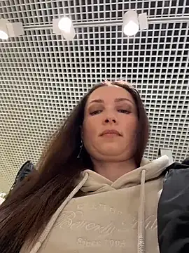 Snapshot of ZaraHill chatting on 12-03-25, 03:58 ZaraHill online show from 12-03-25, 03:58