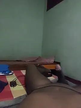 Snapshot of Noughty_Queen chatting on 12-16-25, 07:41 Noughty Queen online show from 12-16-25, 07:41