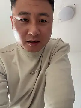 Snapshot of Jyf-8 chatting on 12-01-25, 06:29 Jyf-8 online show from 12-01-25, 06:29