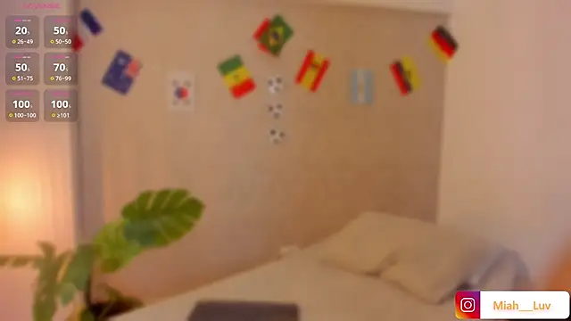 miah luv online show from 07-19-26, 06:11