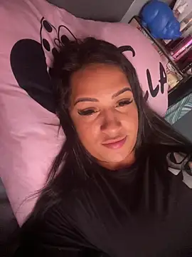 Snapshot of larysinha chatting on 12-01-25, 05:51 larysinha online show from 12-01-25, 05:51