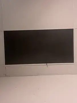 Snapshot of laia_williamss chatting on 12-14-25, 12:38 laia williamss online show from 12-14-25, 12:38