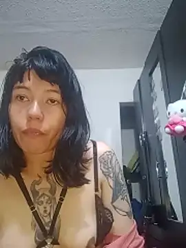 -AngelineThompson- online show from 12-04-25, 05:06