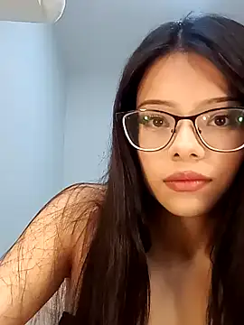 omifresita online show from 06-12-26, 04:50