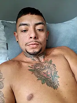 BASTIAN NICOLAS  online show from 01-11-26, 06:35