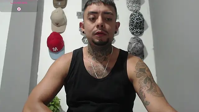 BASTIAN NICOLAS  online show from 02-10-26, 08:46