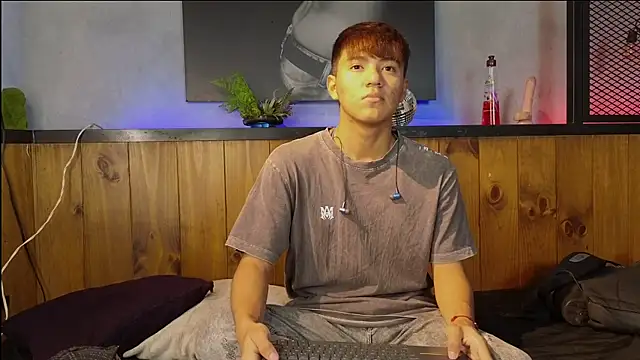 isaac grimm online show from 03-15-26, 03:34