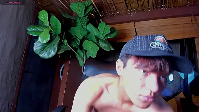 isaac grimm online show from 04-09-26, 02:55