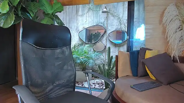 isaac grimm online show from 04-18-26, 07:07