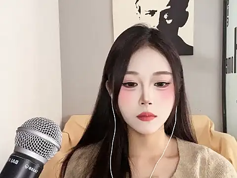 Snapshot of REne-0925 chatting on 12-16-25, 06:51 REne-0925 online show from 12-16-25, 06:51