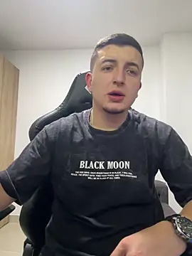 Liam jones10 online show from 12-15-25, 05:12