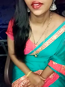 Snapshot of kannada_siri123 chatting on 12-14-25, 04:56 kannada siri123 online show from 12-14-25, 04:56