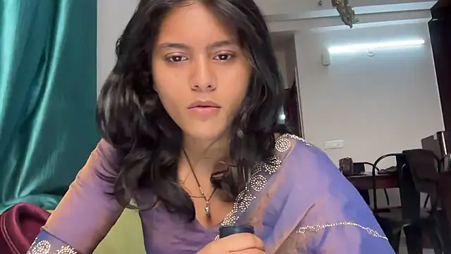 Piyyuu online show from 04-18-26, 12:53