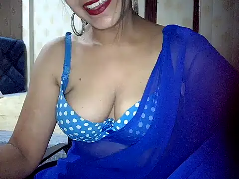Snapshot of Hotronita123 chatting on 07-02-26, 05:41 Hotronita123 online show from 07-02-26, 05:41