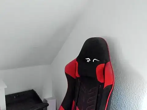 ladny92 online show from 04-21-26, 06:31