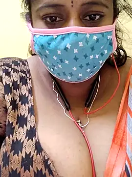 Snapshot of Thanmaya22 chatting on 12-13-25, 08:36 Thanmaya22 online show from 12-13-25, 08:36