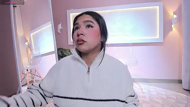 Snapshot of Mylarossi chatting on 12-16-25, 03:50 Mylarossi online show from 12-16-25, 03:50