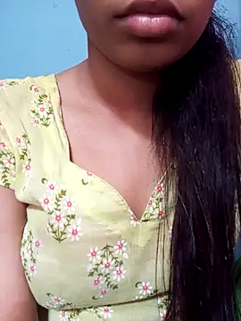 Snapshot of Nila-islam chatting on 12-04-25, 05:28 Nila-islam online show from 12-04-25, 05:28