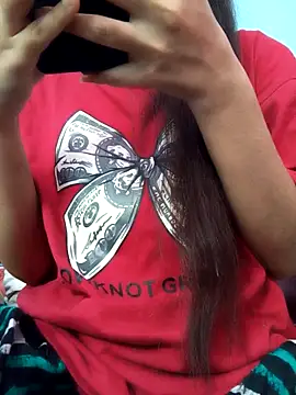 Snapshot of Nila-islam chatting on 02-17-26, 05:59 Nila-islam online show from 02-17-26, 05:59