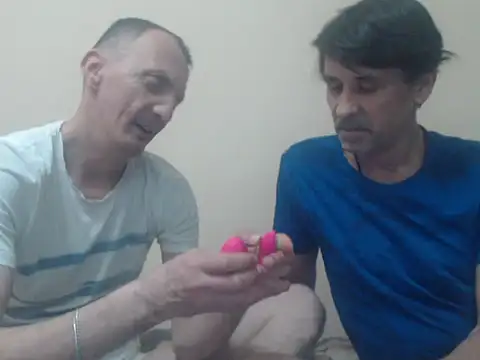 Snapshot of jonyboob chatting on 04-18-26, 05:28 jonyboob online show from 04-18-26, 05:28